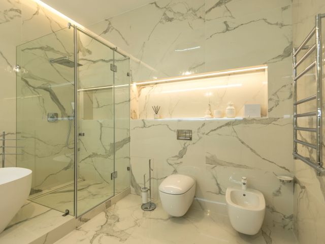 bathroom renovation permits madrid, construction license bathroom, home improvement legal compliance