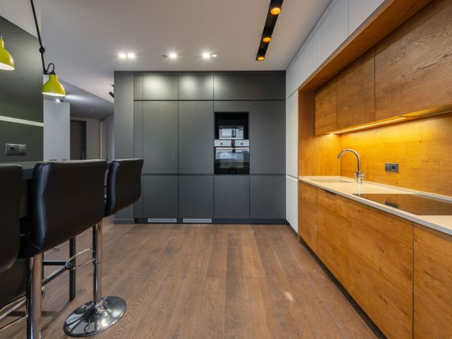 modern kitchen renovation interior design, kitchen cabinets matte finish, open kitchen layout